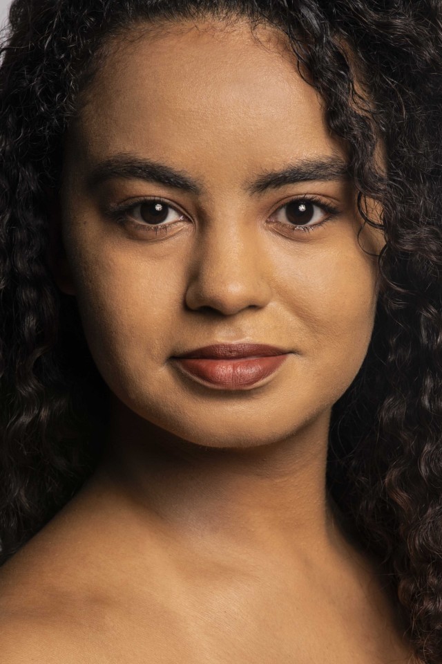 Viana Angelica Mondol