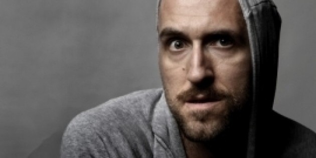 KORHAN  BASARAN  DANCE  in "THIS   IS   NOT   A  HAMBURGER"