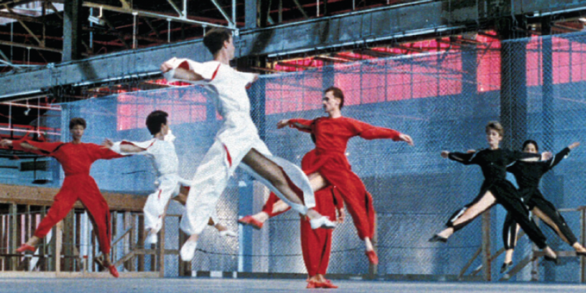 Lucinda Childs Dance Company seeks extra dancers for "AVAILABLE LIGHT"