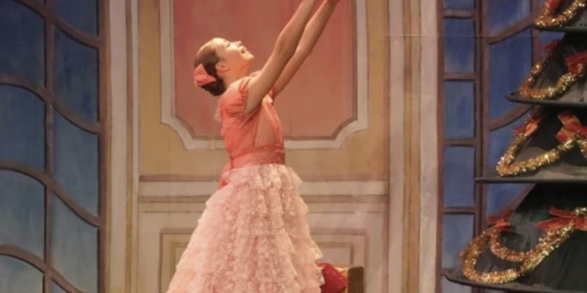 Ballet Hisp&aacute;nico Second Company BH2 (BHdos) Performs in The Nutcracker