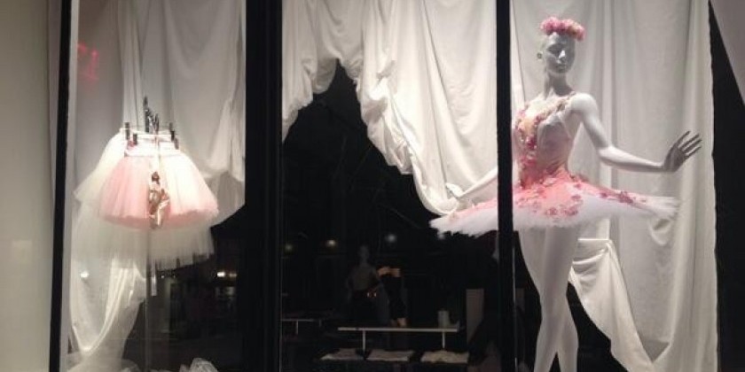 Sales associates/Pointe shoe fitter