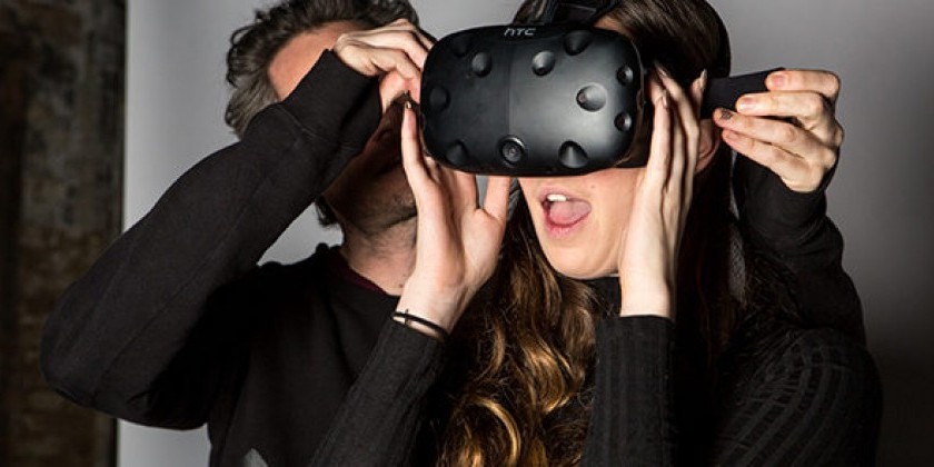 COIL 2017 Festival: "CVRTAIN" by Yehuda Duenyas