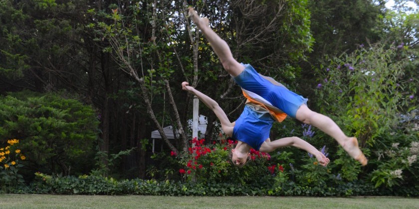 A Garden Dance Performance + Cocktail Reception with Amanda Selwyn Dance Theatre