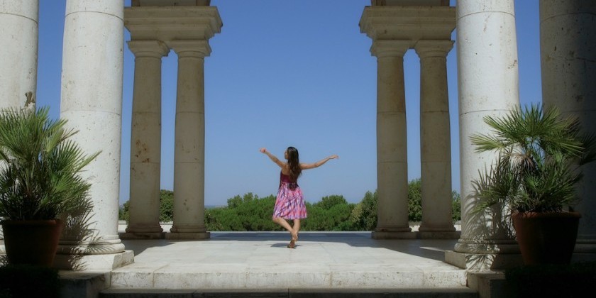 Don't Miss the ONLINE PREMIERE of Stacey Menchel Kussell's  Film "Momentos Madrileños" On Saturday May 2nd at 1pm (Watch Trailer here)