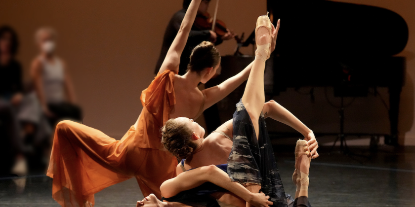 Miro Magloire's "Well," a Feast for the Pattern-Seeking Human Brain