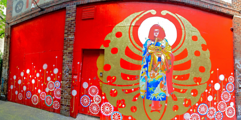 AYAKAMAY celebrates MIMIKAKI mural Performance marathon