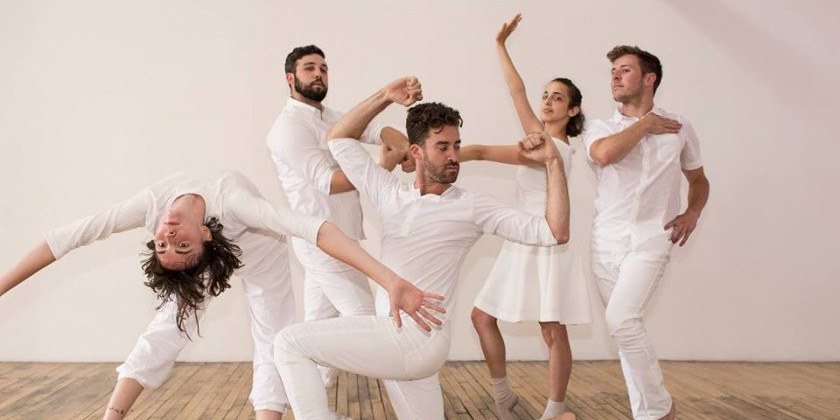 The People Movers Present: < /CL!CK >