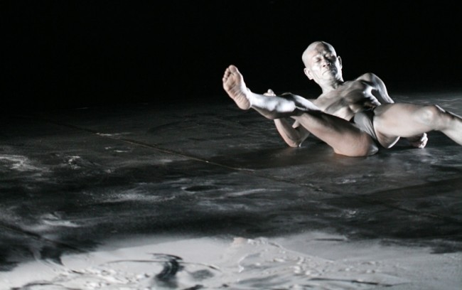 Quick Silver, Ko Murobushi at CAVE NY Butoh Festival, 2007  photo by Dola Baroni